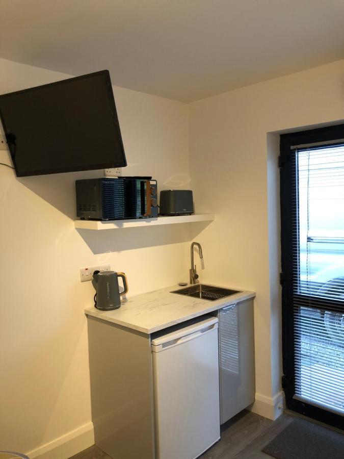 Skellig Port Accommodation - 1 Studio Bed Apartment Portmagee Exterior foto